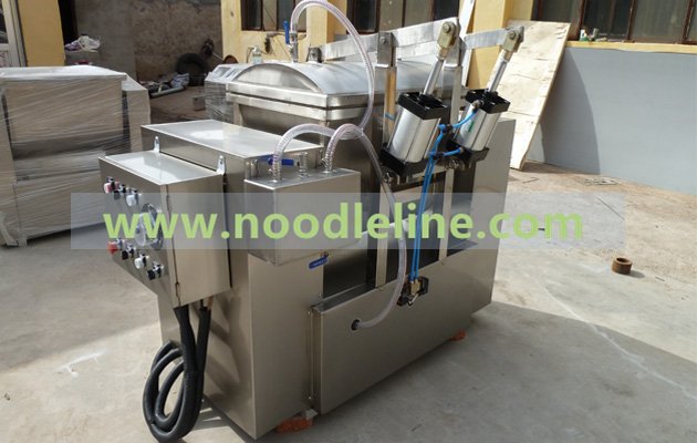Commercial Vacuum Dough Mixing Kneading Machine For Sale